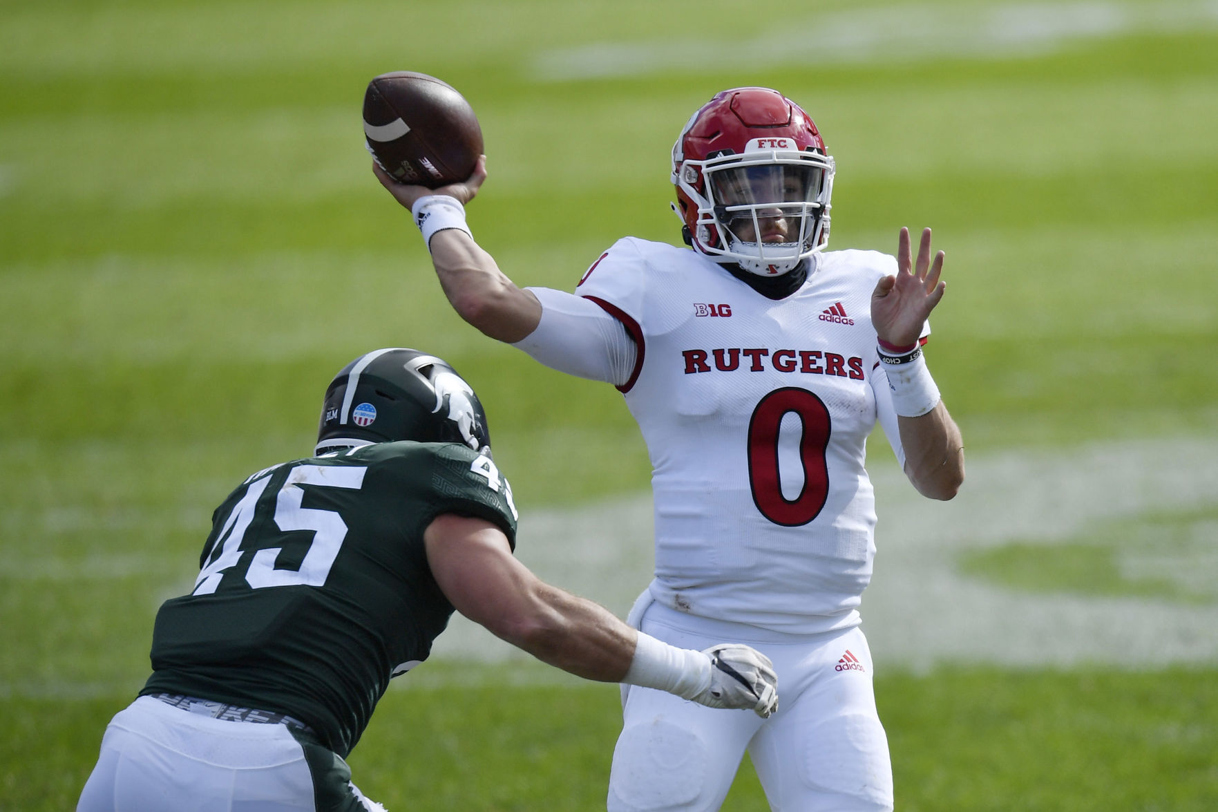 Rutgers quarterback Noah Vedral
